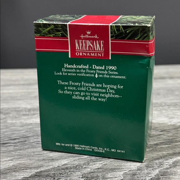 Hallmark | Frosty Friends #11 (1990) - Vintage Collectible Keepsake Ornament - Picture 5 of 17